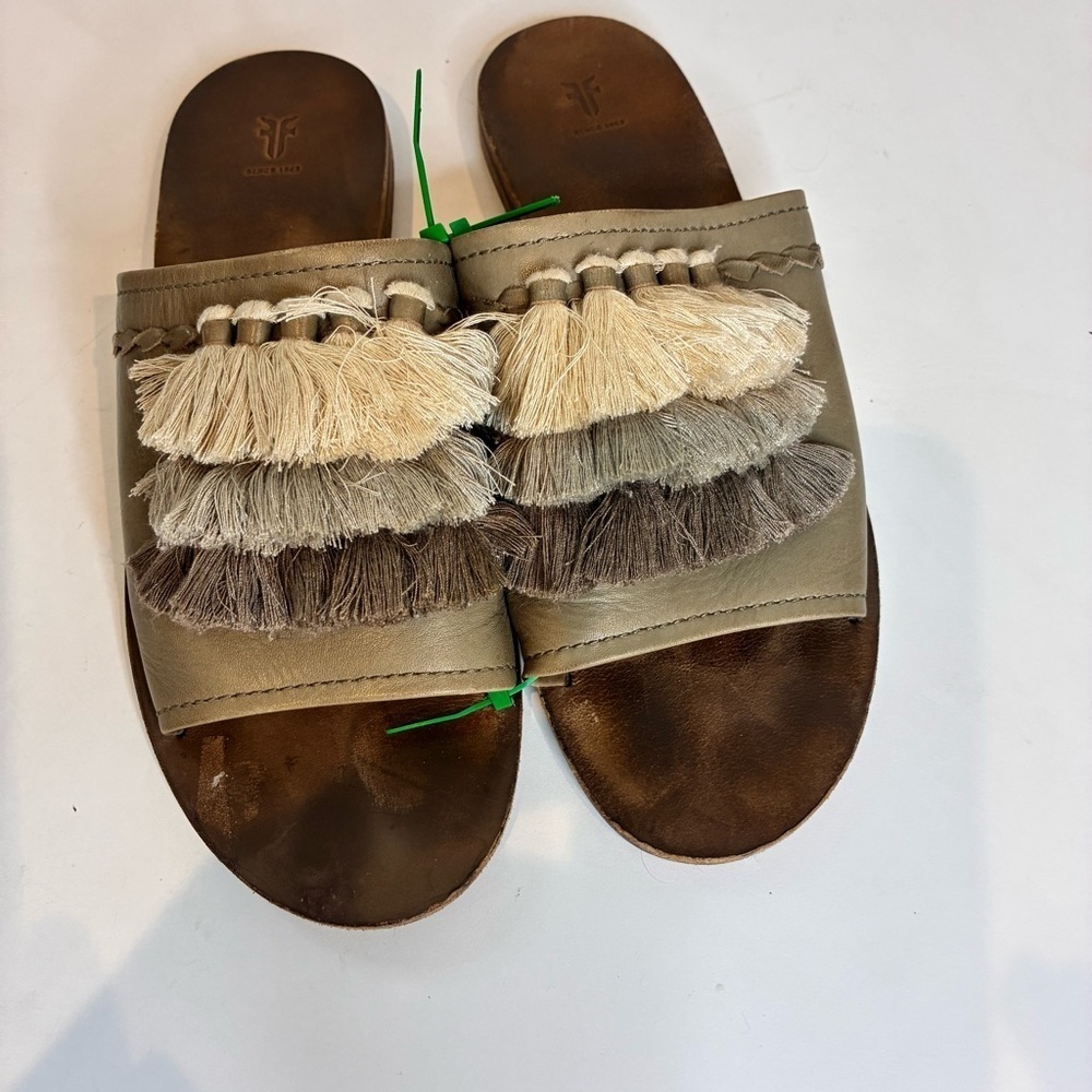 Frye | Riley Tassel Slide Sandals